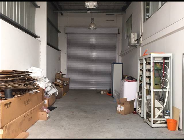 379M² FACTORY RENTED IN AIRPORT INDUSTRIA